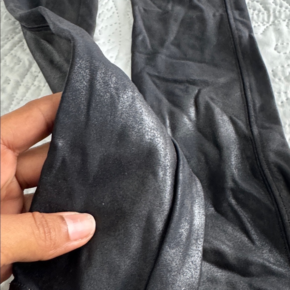 SPANX black faux leather with slight shimmer High-Waisted Leggings size XS - Picture 3 of 5
